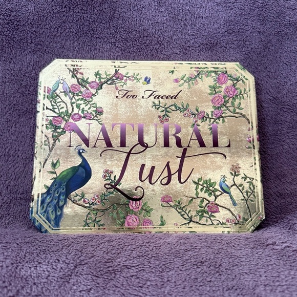 Too Faced Natural Lust Palette with Floral Design - Picture 5 of 8